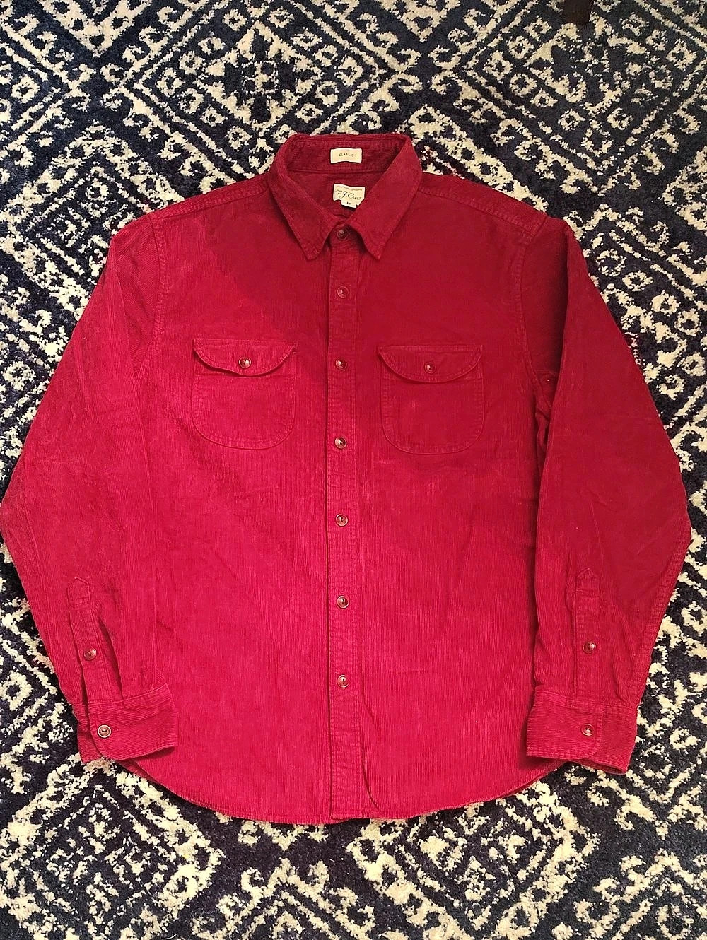 J.Crew Classic Corduroy Button Down in Red Size Medium